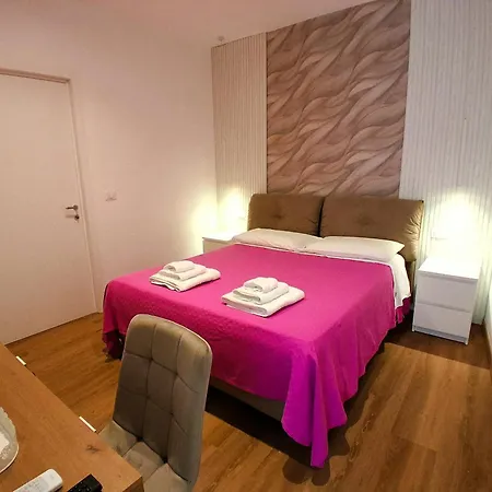 La Maison De Stephanie Casa de hóspedes 3*